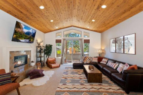 Mountain Lodge W Game Room & Firepit & AC Close to Lake Big Bear Lake